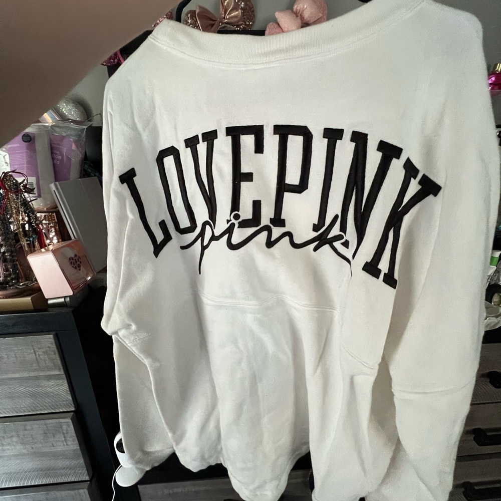 Vs white sweater